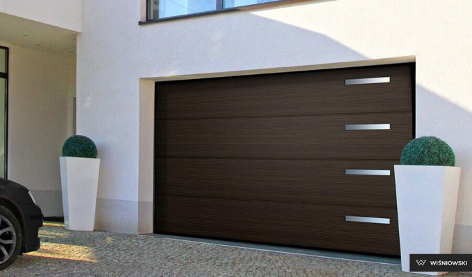 bramy-garazowe-segmentowe-wisniowski-02.jpg